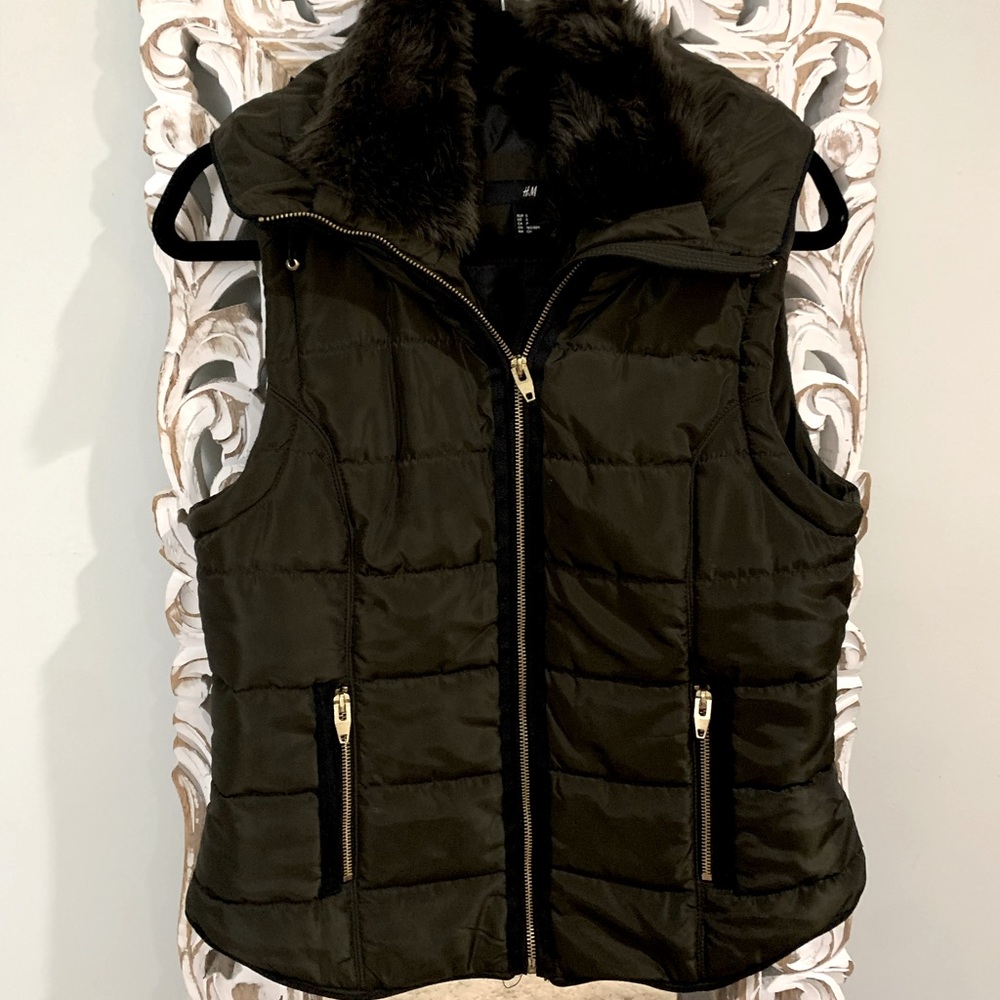 H&M vest